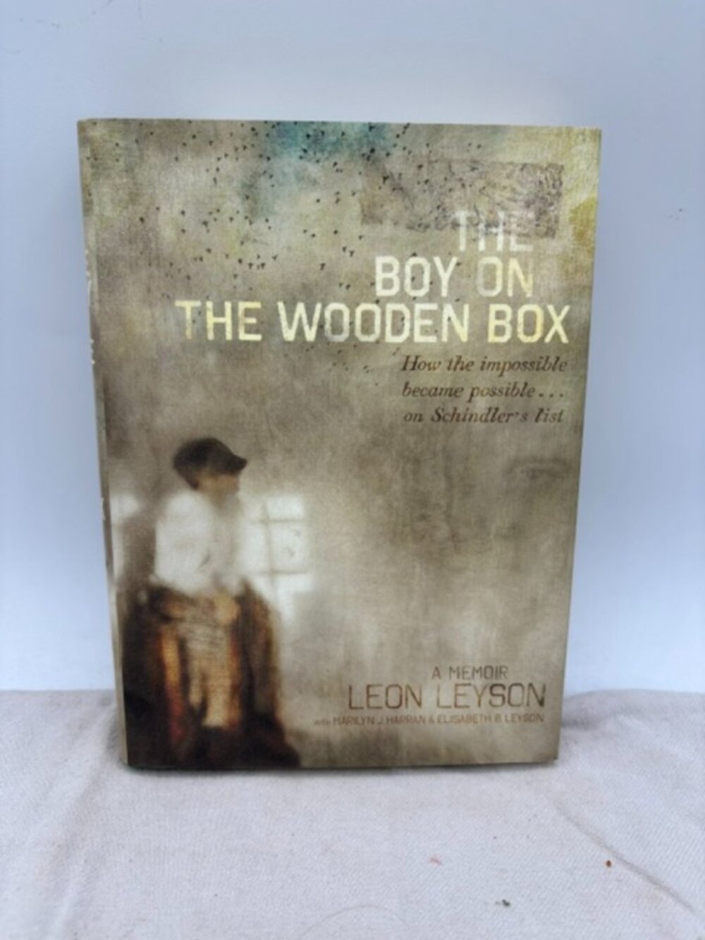 The Boy On The Wooden Box A memoir Leon Leyson First Edition 2013 Hardcover.